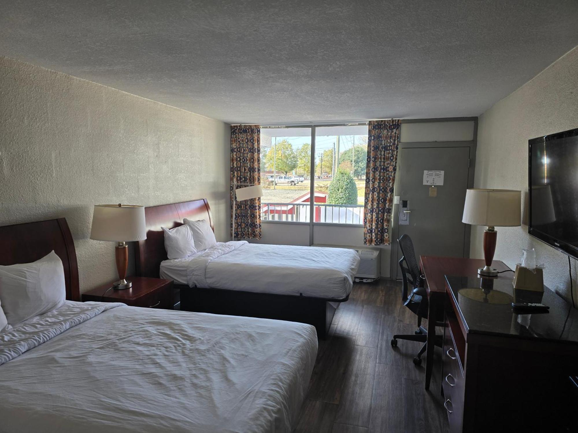 Days Inn By Wyndham Raleigh South Экстерьер фото