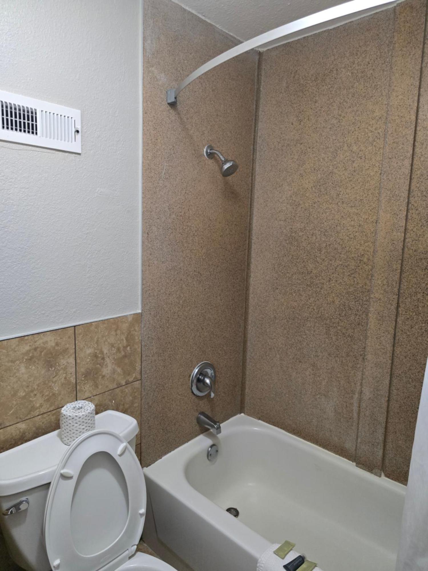 Days Inn By Wyndham Raleigh South Экстерьер фото